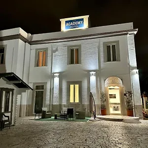 Otel Academy, Fiumicino